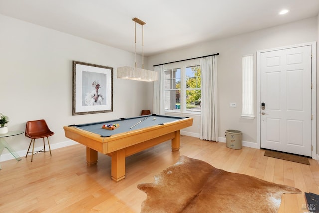 playroom with hardwood / wood-style floors and billiards