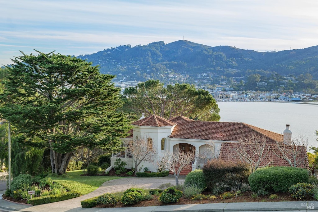 property view of mountains featuring a water view