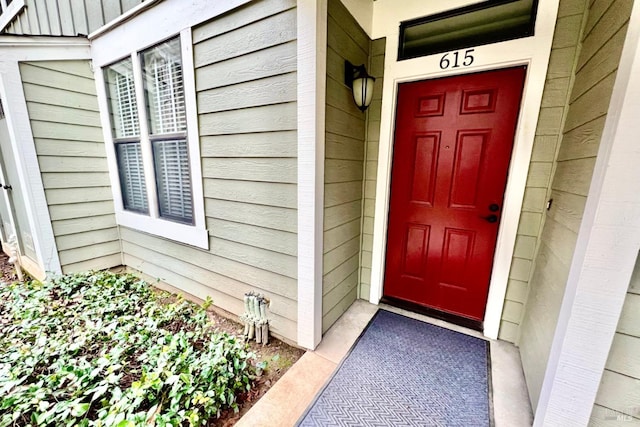 view of property entrance