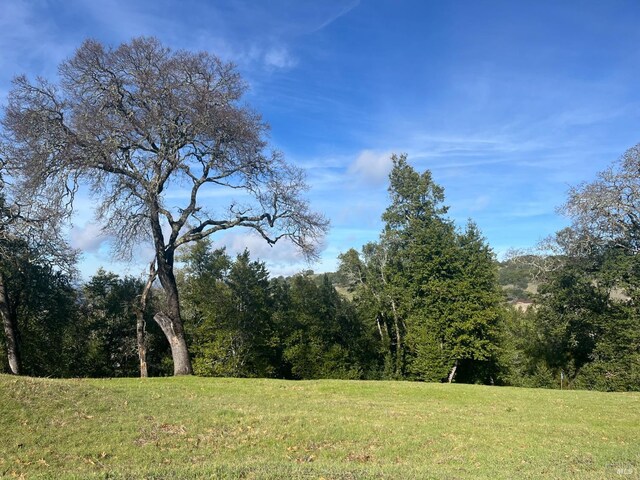 6057 Hyland Way, Penngrove, CA 94951