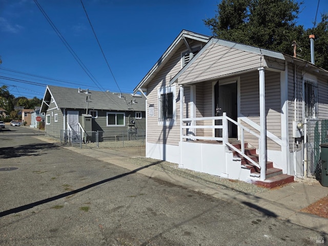 1920 Marin St, Vallejo, CA 94590 - view of front facade featuring covered porch