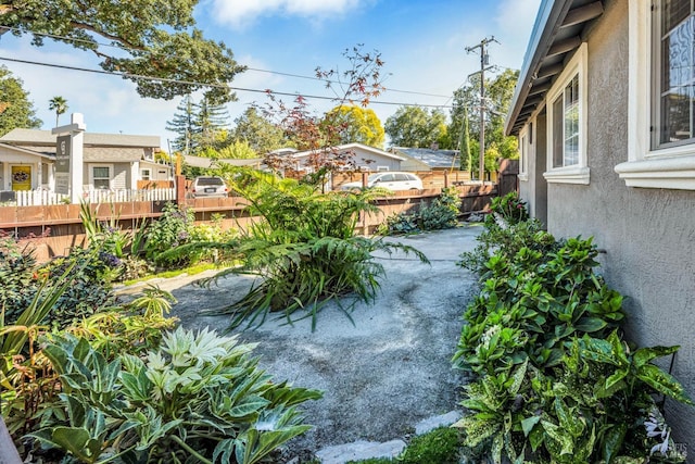 view of yard with a patio