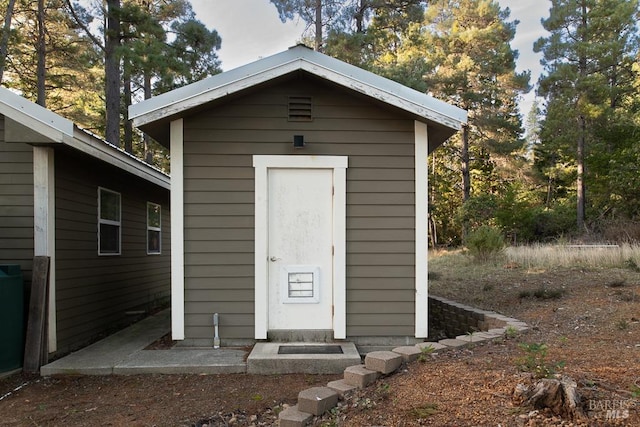 view of outdoor structure