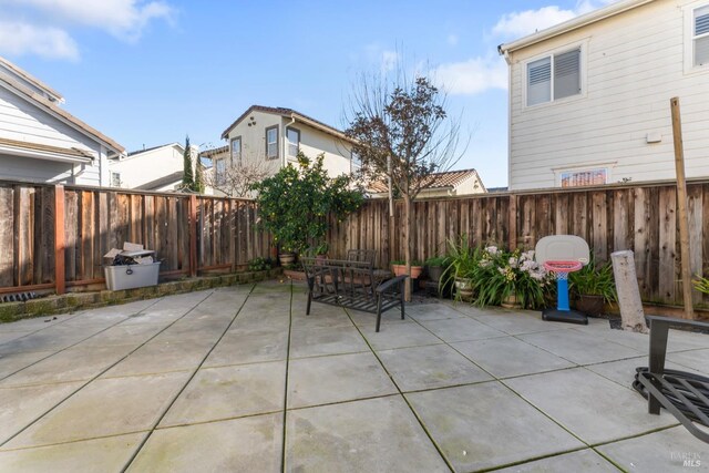 view of patio featuring outdoor lounge area