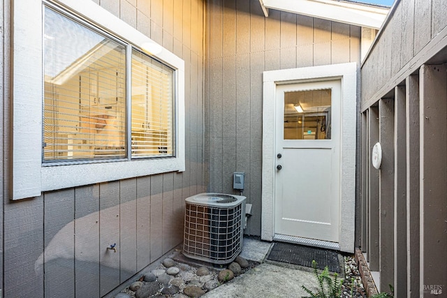 entrance to property with cooling unit