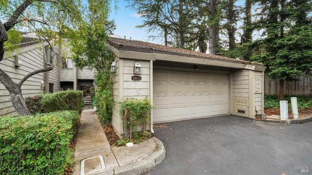 1791 Silverado Trl Unit 5, Napa, CA 94558 - view of detached garage