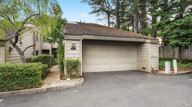 1791 Silverado Trl Unit 5, Napa, CA 94558 - detached garage featuring fence