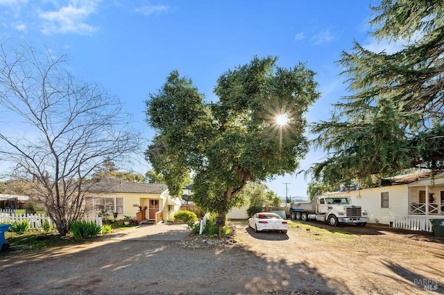 view of front of property