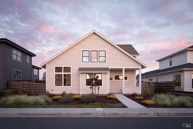 view of front of property with covered porch