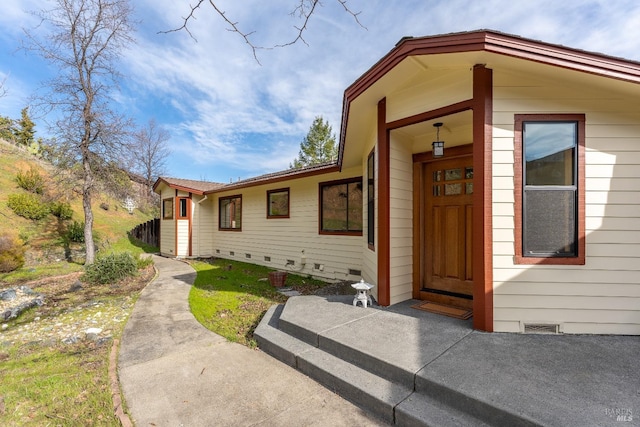 view of front of property