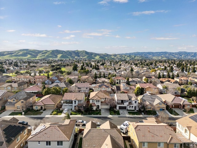 bird's eye view featuring a mountain view