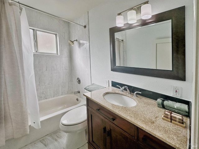 full bathroom with toilet, vanity, and shower / tub combo