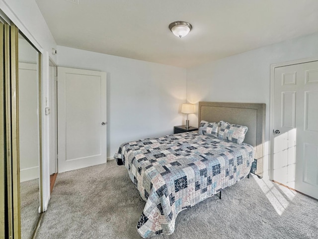 bedroom with carpet flooring