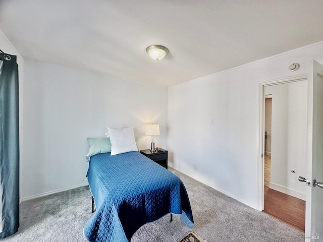 bedroom featuring carpet floors