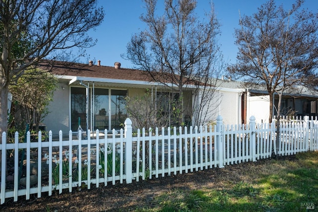 view of front of property