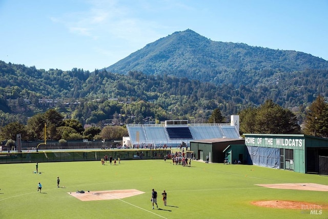 view of home's community with a mountain view