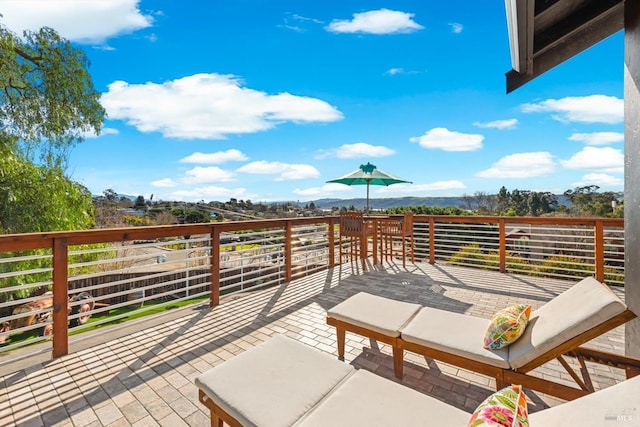 2135 E 2nd St, Benicia, CA 94510 - view of deck