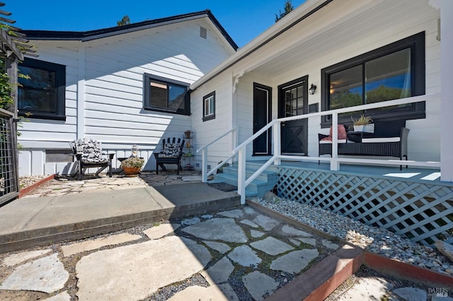 view of patio / terrace with covered porch