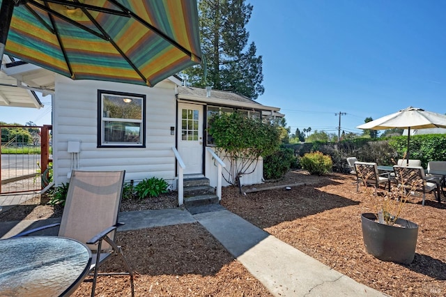 view of entrance to property