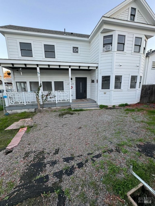 view of front of home featuring covered porch