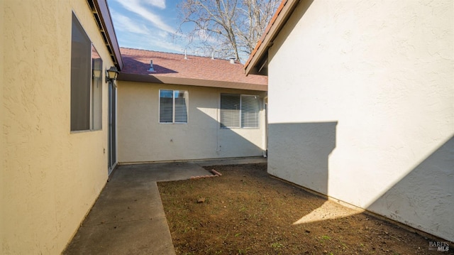 view of home's exterior