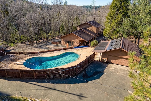 view of swimming pool