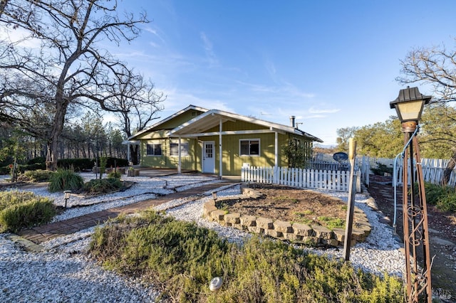 view of front of property