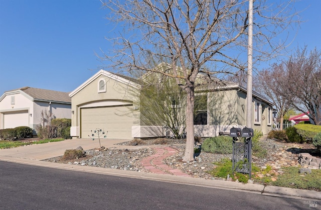 view of front facade with a garage