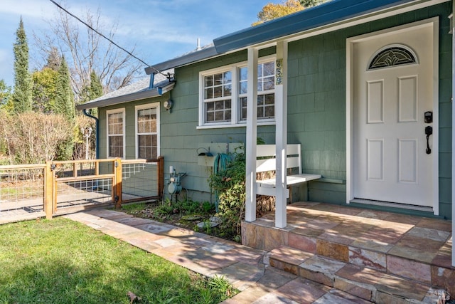 view of property entrance