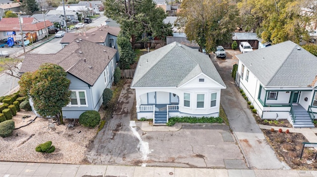 bird's eye view with a residential view