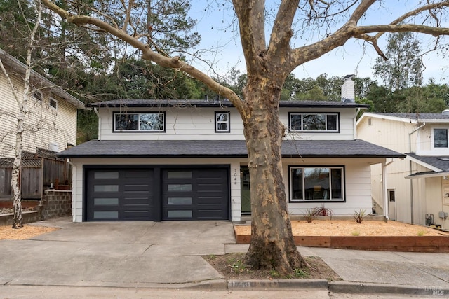 view of front facade featuring a garage