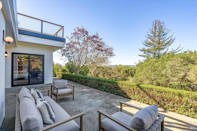 view of patio featuring outdoor lounge area