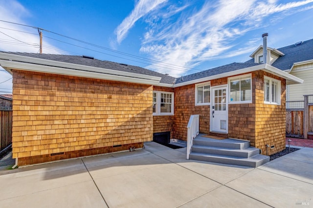 view of front of home featuring a patio area