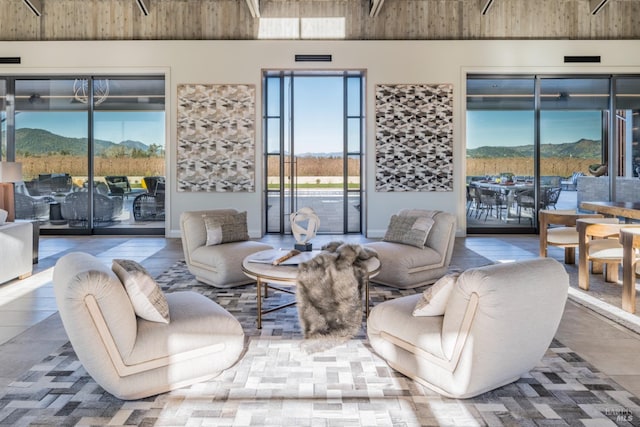 1212 Oak Knoll Ave, Napa, CA 94558 - living room with a mountain view