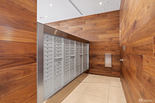 555 Fulton St Unit 214, San Francisco, CA 94102 - view of community with mail area and wooden walls