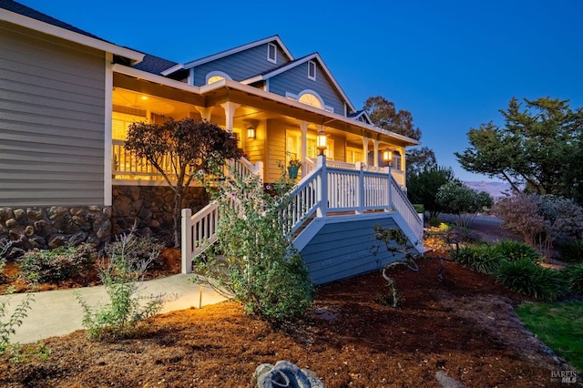 view of front of house featuring covered porch