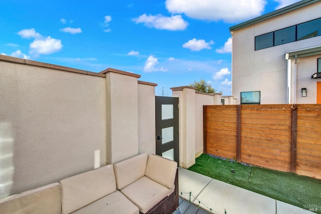 view of patio / terrace featuring an outdoor hangout area