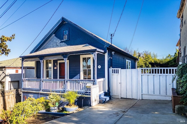 bungalow-style house with covered porch