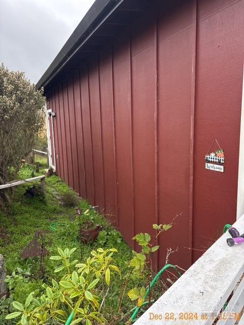 view of property exterior