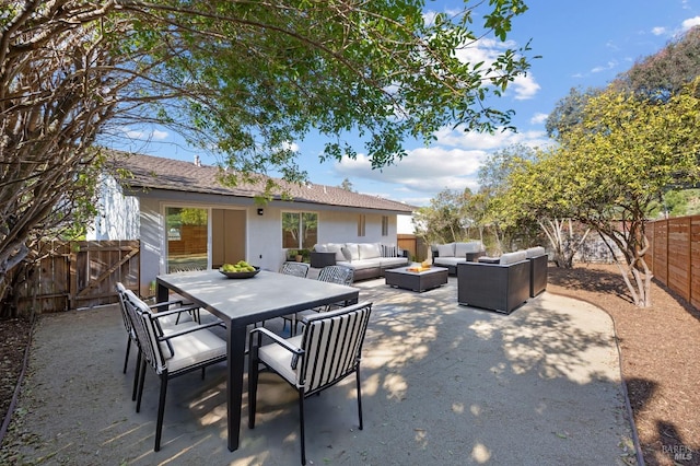 view of patio / terrace featuring an outdoor hangout area