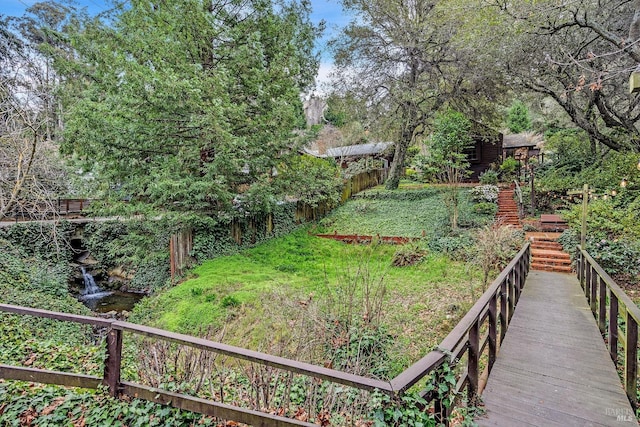 view of yard featuring a water view