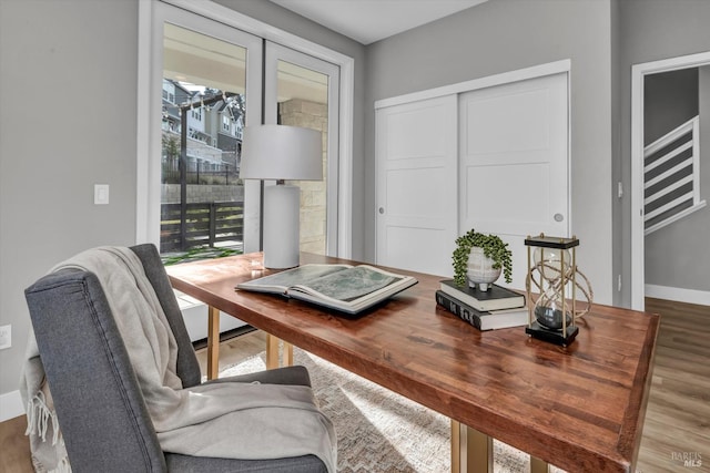 office with hardwood / wood-style floors
