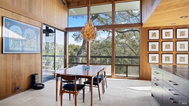 sunroom with a healthy amount of sunlight