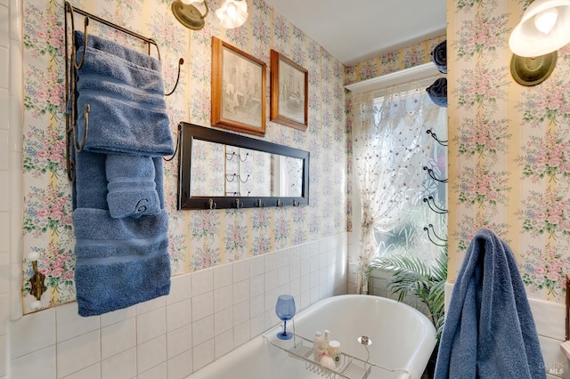 bathroom with a washtub