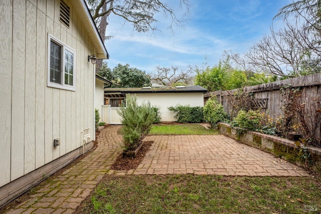 view of yard with a patio