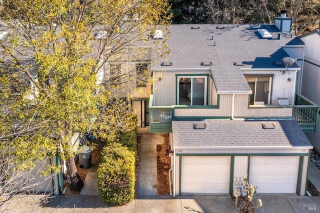 view of front of home featuring a garage