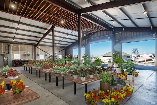 1656 Middle Two Rock Rd, Petaluma, CA 94952 - community lobby featuring lofted ceiling