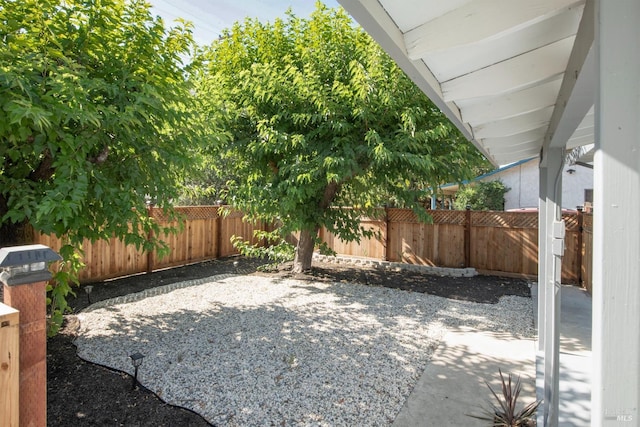 view of yard with a patio area