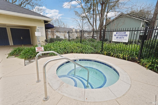 view of pool featuring a community hot tub