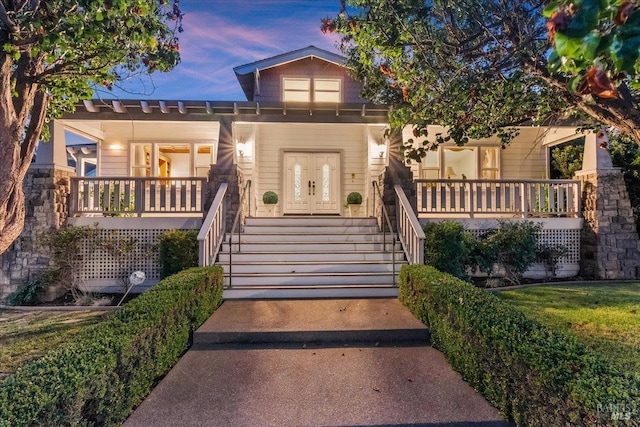 view of front of house featuring a porch